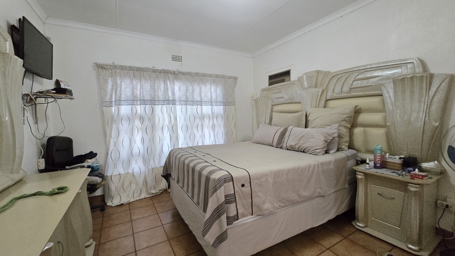 3 Bedroom Property for Sale in Geelhoutpark North West